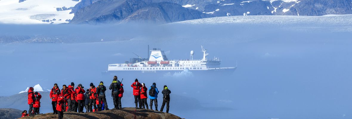 Ocean Atlantic in Northeast Greenland Ocean Atlantic in Northeast Greenland
