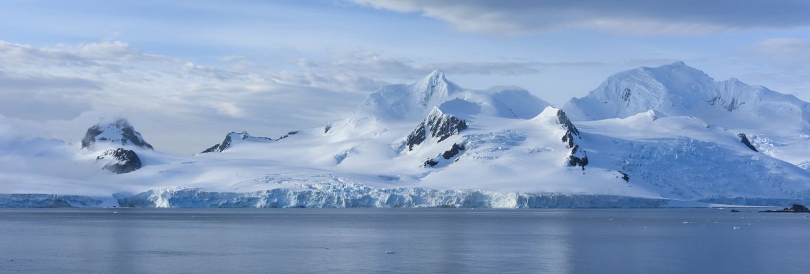 Breathtaking scenery on the Antarctic Peninsula