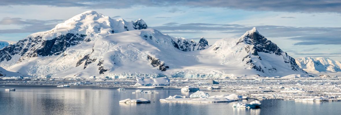 Antarctic scenery Antarctic scenery
