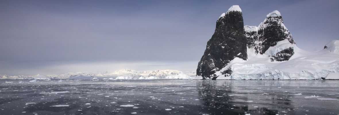 Cape Renard, entrance to the Lemaire Channel Cape Renard, entrance to the Lemaire Channel
