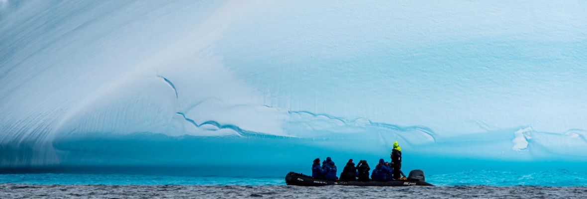 Zodiacs bring us close to the massive icebergs Zodiacs bring us close to the massive icebergs