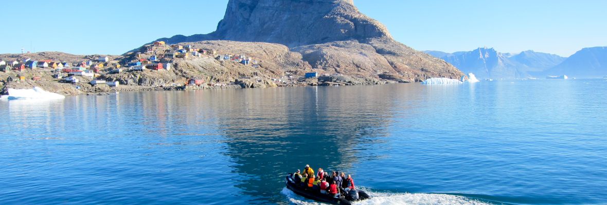 Uummannaq town and mountain 