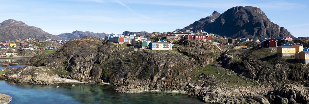 A typically colourful Greenlandic town