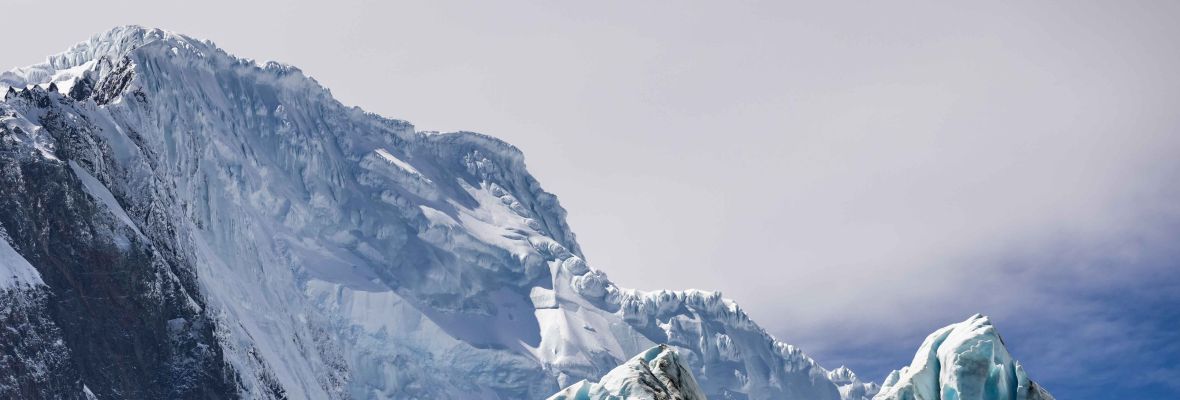 Breathtaking scenery at Drygalski Fjord, South Georgia