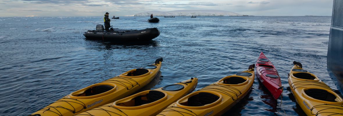 Preparing the kayaks for a morning of exploration Preparing the kayaks for a morning of exploration