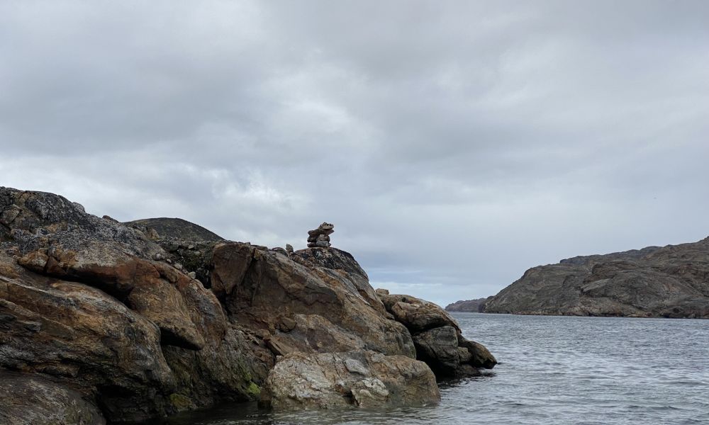 Inukshuk at the Lower Savage Islands, Nunavut Inukshuk at the Lower Savage Islands, Nunavut