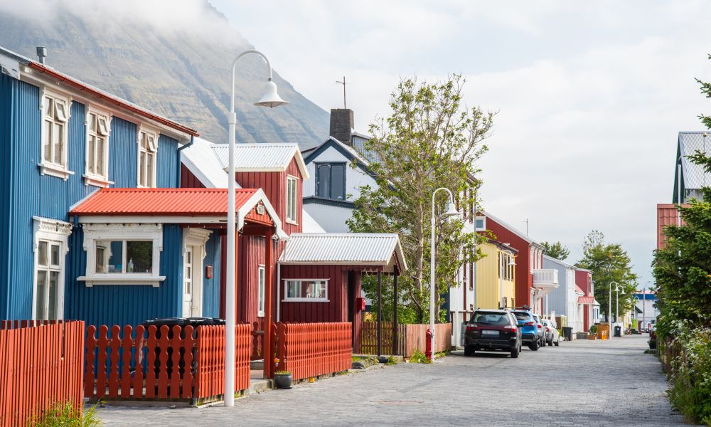 Downtown Ísafjörður Downtown Ísafjörður