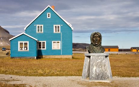 Ny-Ålesund, Svalbard, Norway Ny-Ålesund, Svalbard, Norway