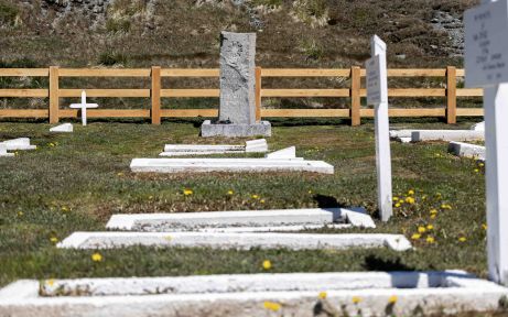Sir Ernest Shackleton's final resting place, Grytviken, South Georgia 
